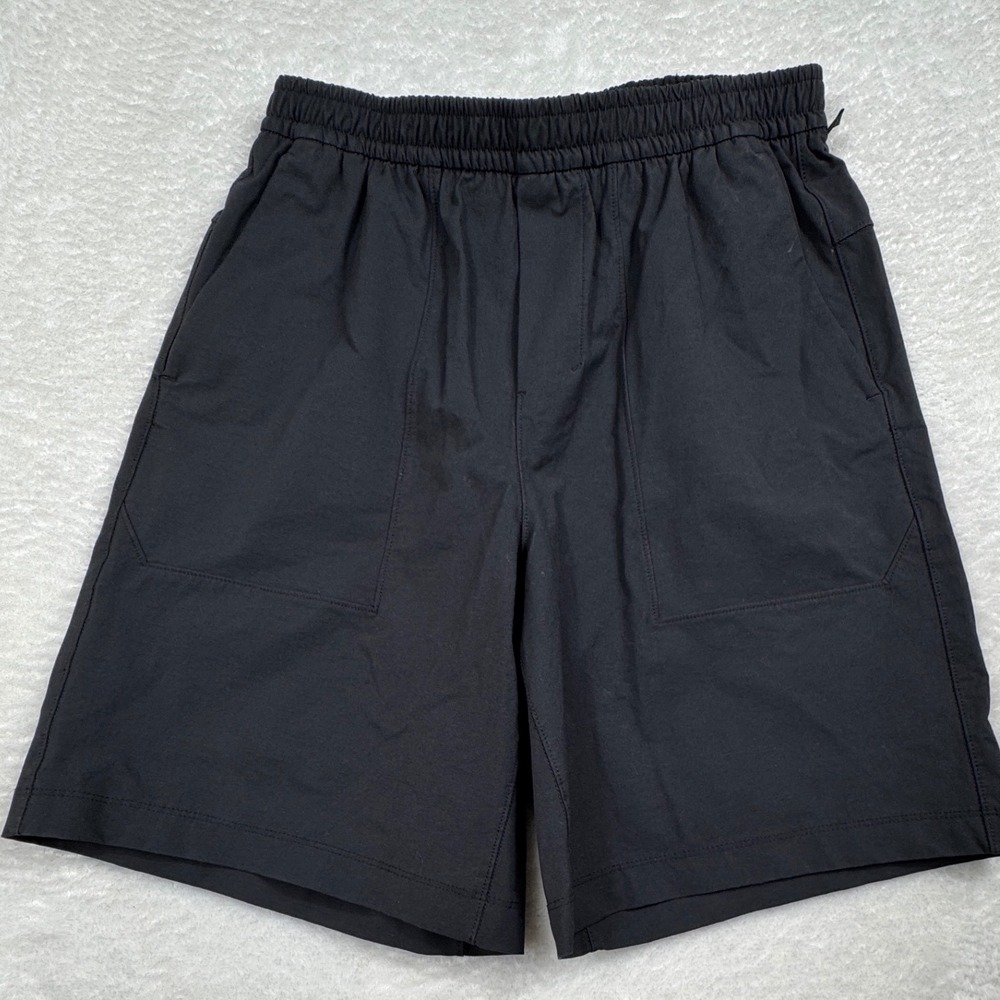Lululemon Mens Relaxed Fit Shorts Elastic Waist Black Size 32‎